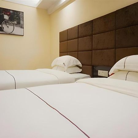 Jingtu Hotel Zhanjiang Dingsheng Plaza Store Екстер'єр фото