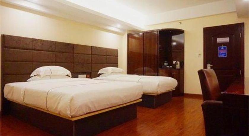 Jingtu Hotel Zhanjiang Dingsheng Plaza Store Екстер'єр фото
