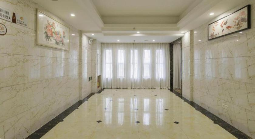 Jingtu Hotel Zhanjiang Dingsheng Plaza Store Екстер'єр фото